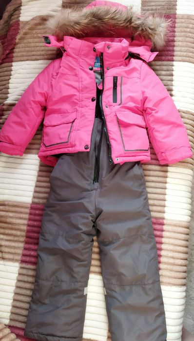 Продам детский зимний комбинезон