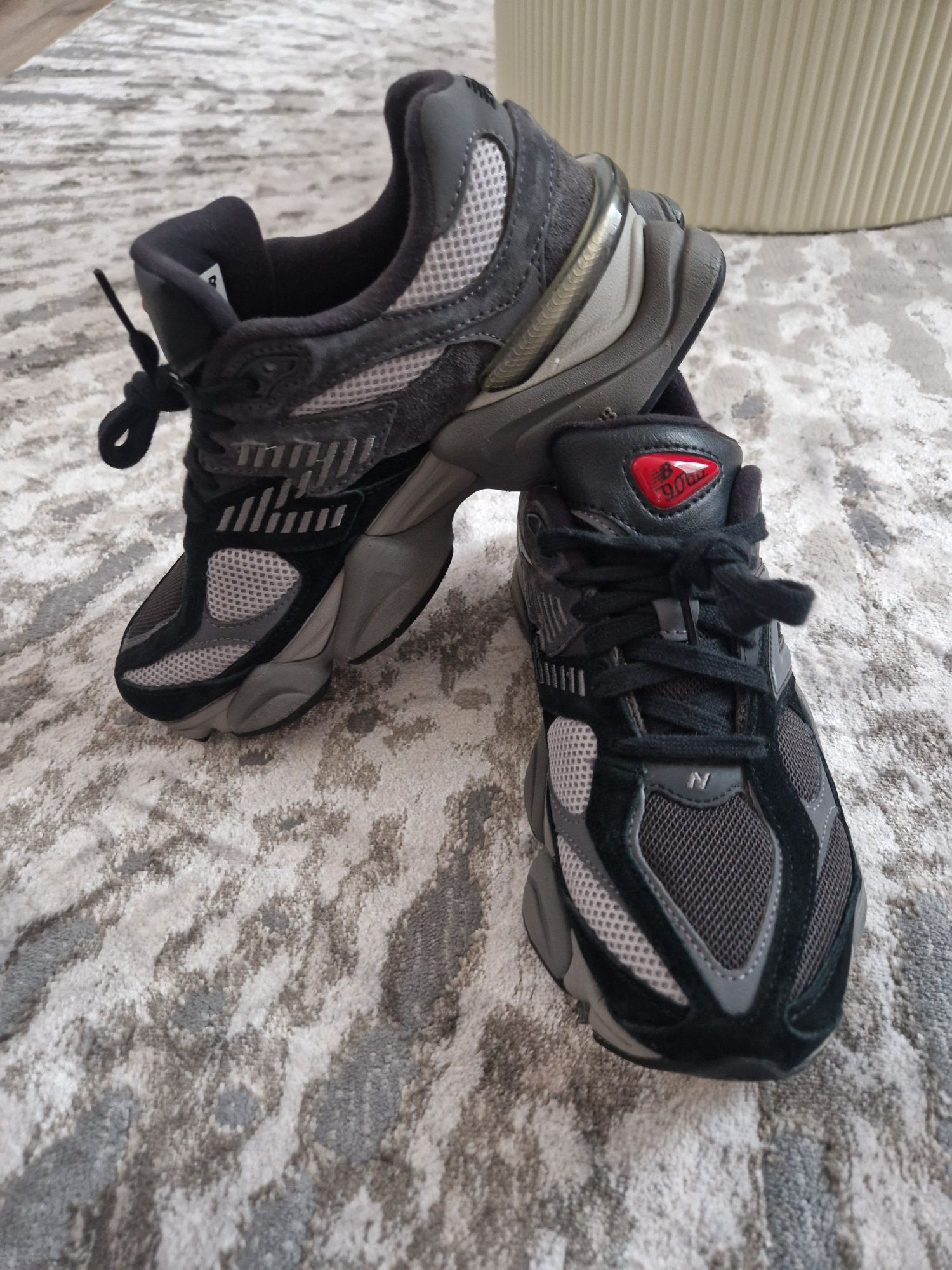 New balance 9060