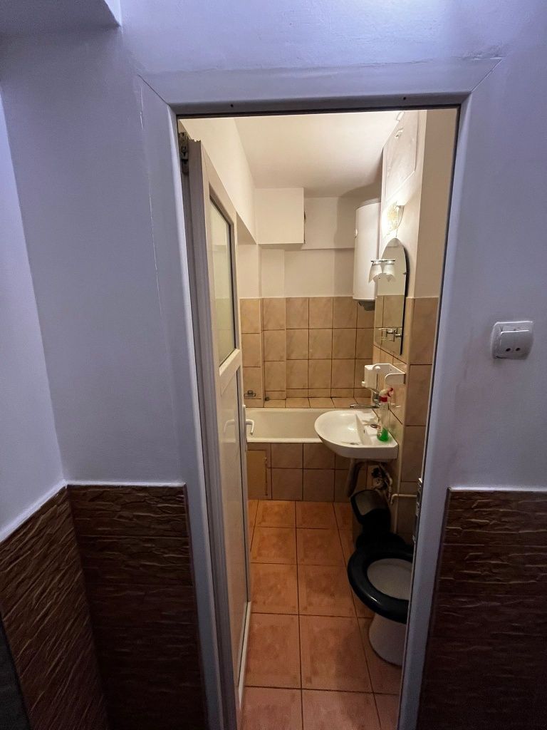 Garsoniera vânzare proprietar