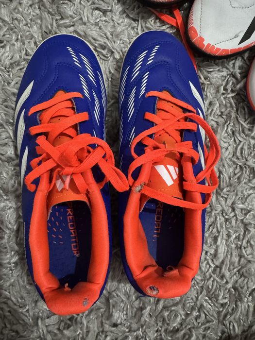 Lot ghete fotbal, marimi 35,5/36