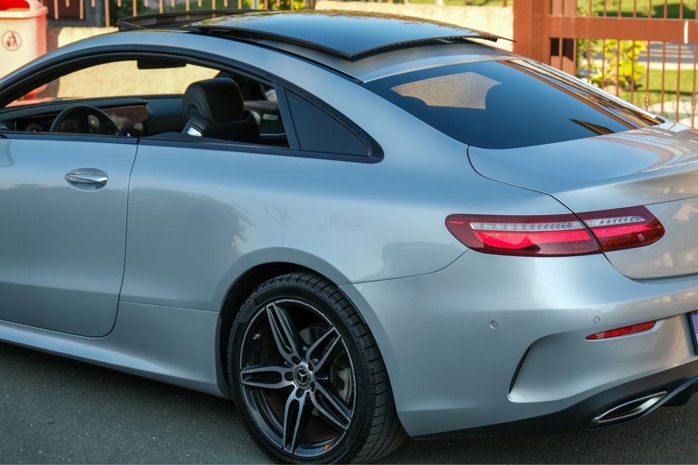 Mercedes-benz E200 AMG line