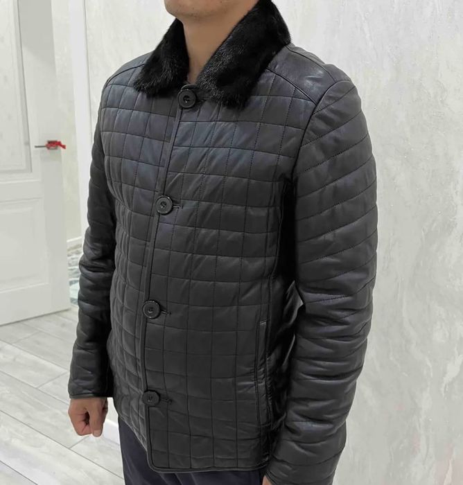 Продам дубленка. Норковым воротникам. Мужской