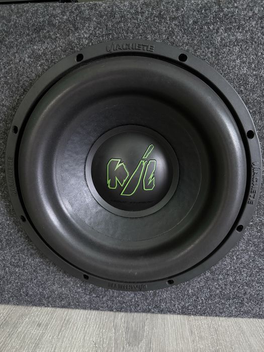 Сабвуфер Machete одна пара , усилитель моноблок Deaf Bonce Atom 1300,1