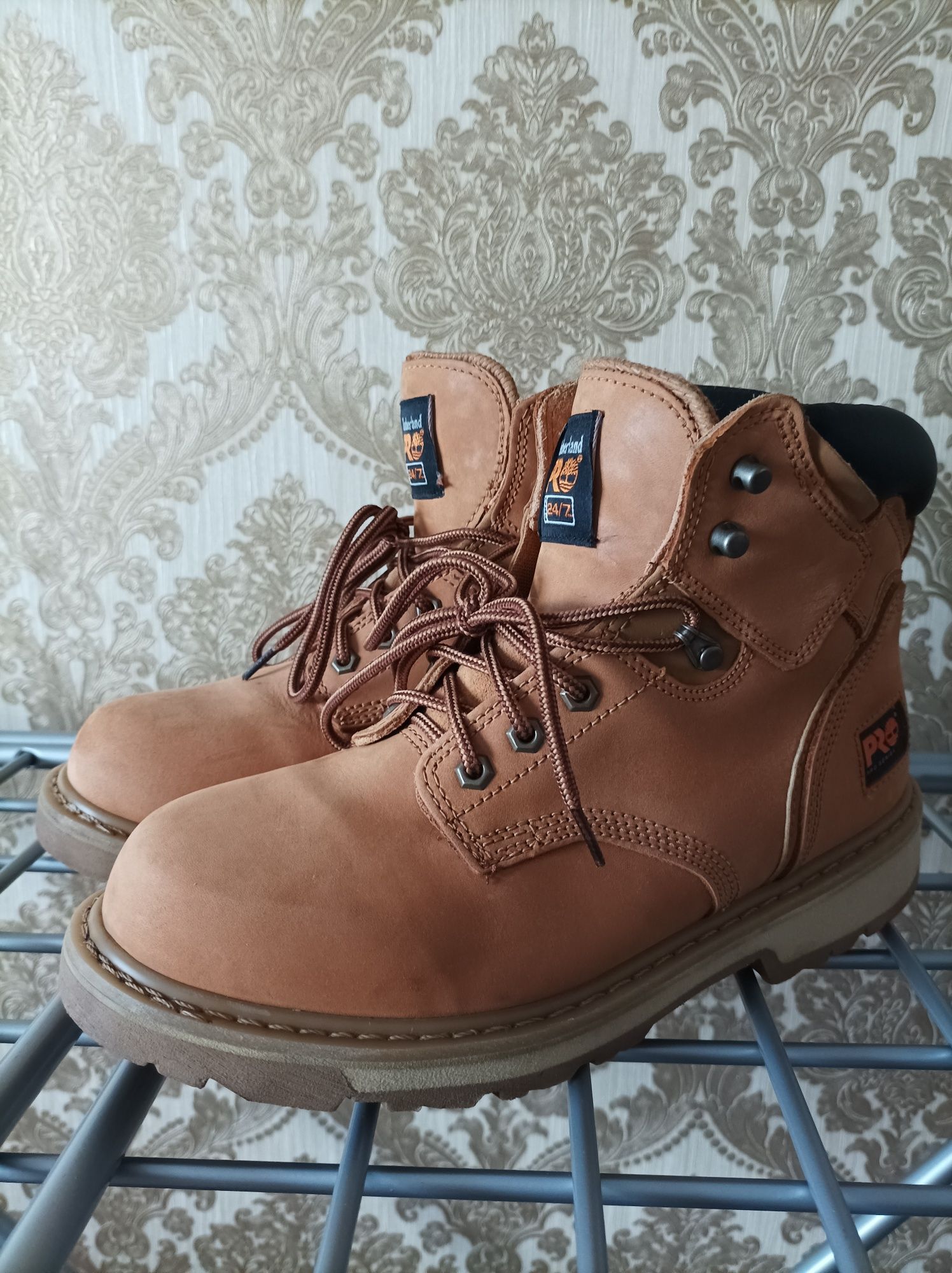 Продаются кожаные мужские ботинки марки Timberland