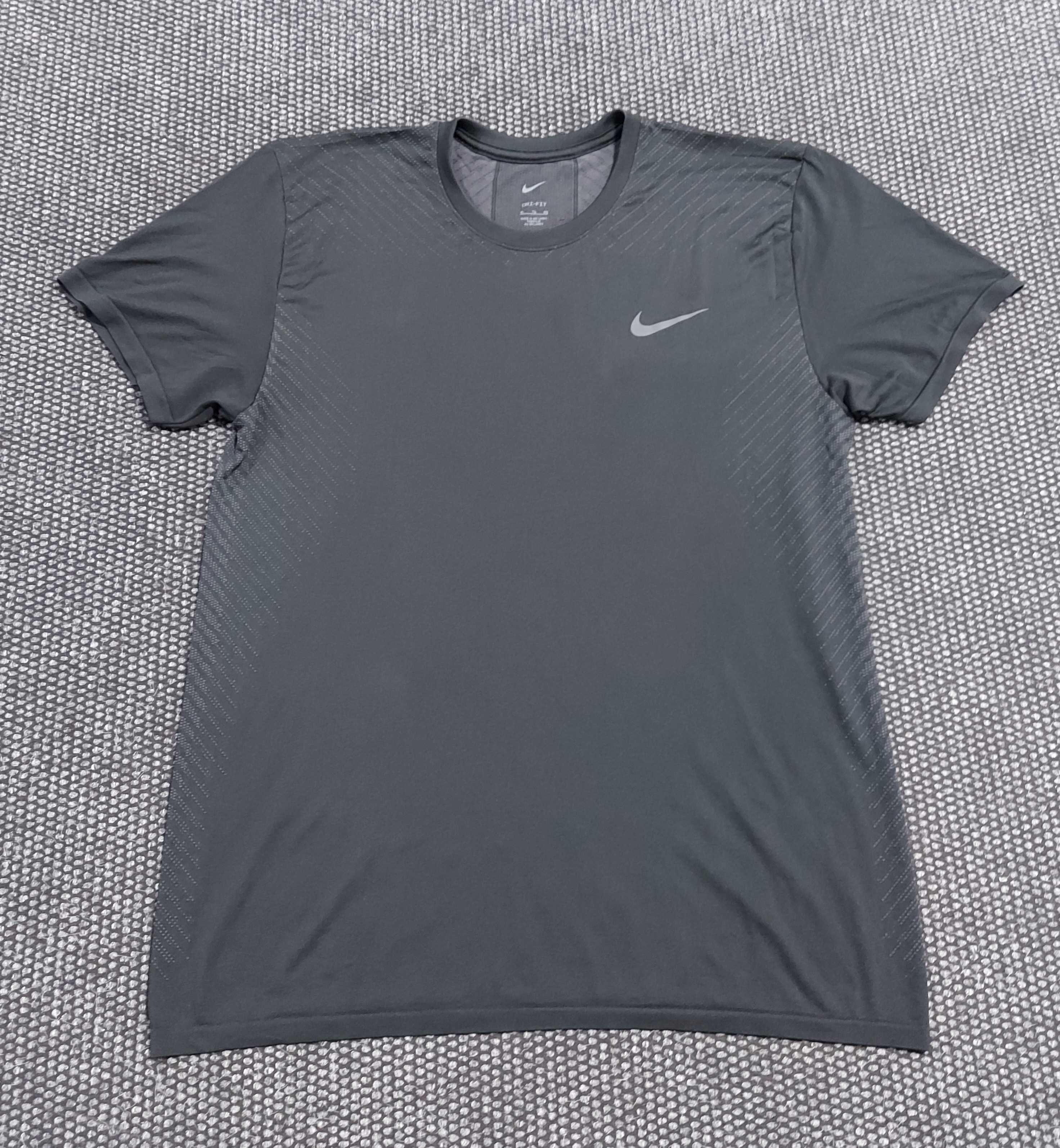 Nike XXL тениската мъжка