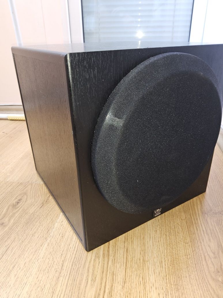 Активен Subwoofer Yamaha yst-sw012