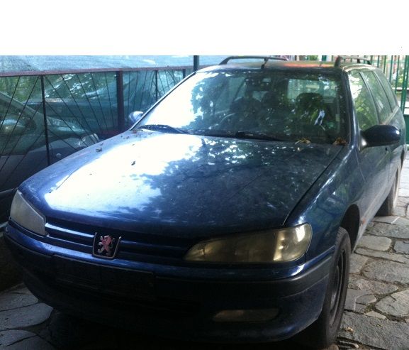 Продавам пежо 406 на части peugeot 406