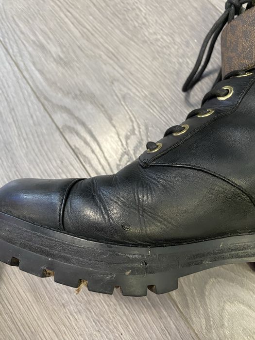 Черни боти на Michael Kors