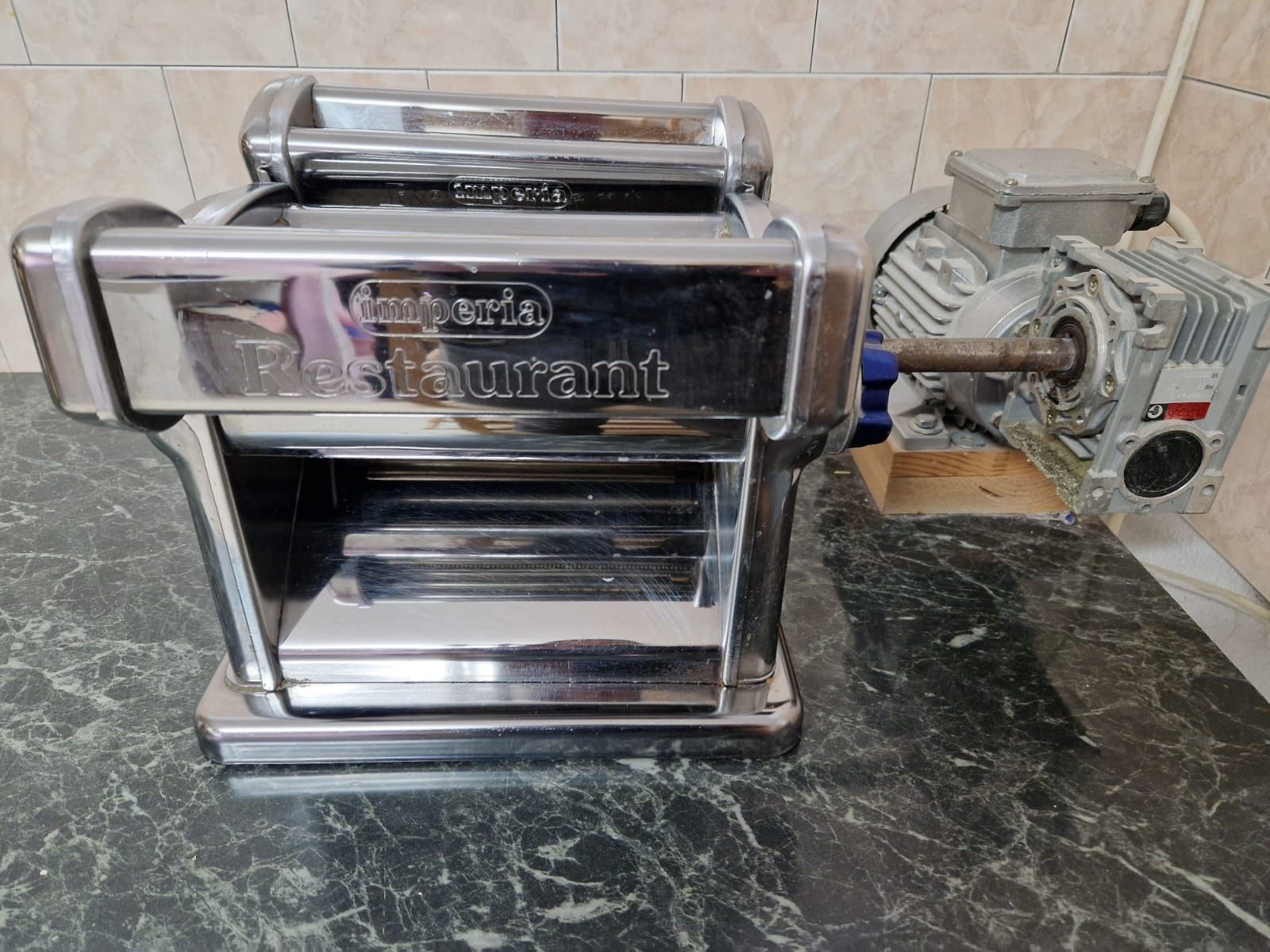 Vand utilaj profesional de paste fainoase Monferrina P6