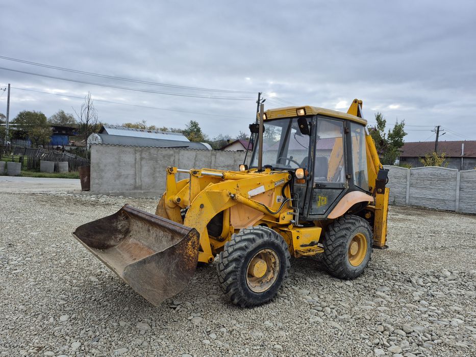 Buldoexcavator jcb 2cx