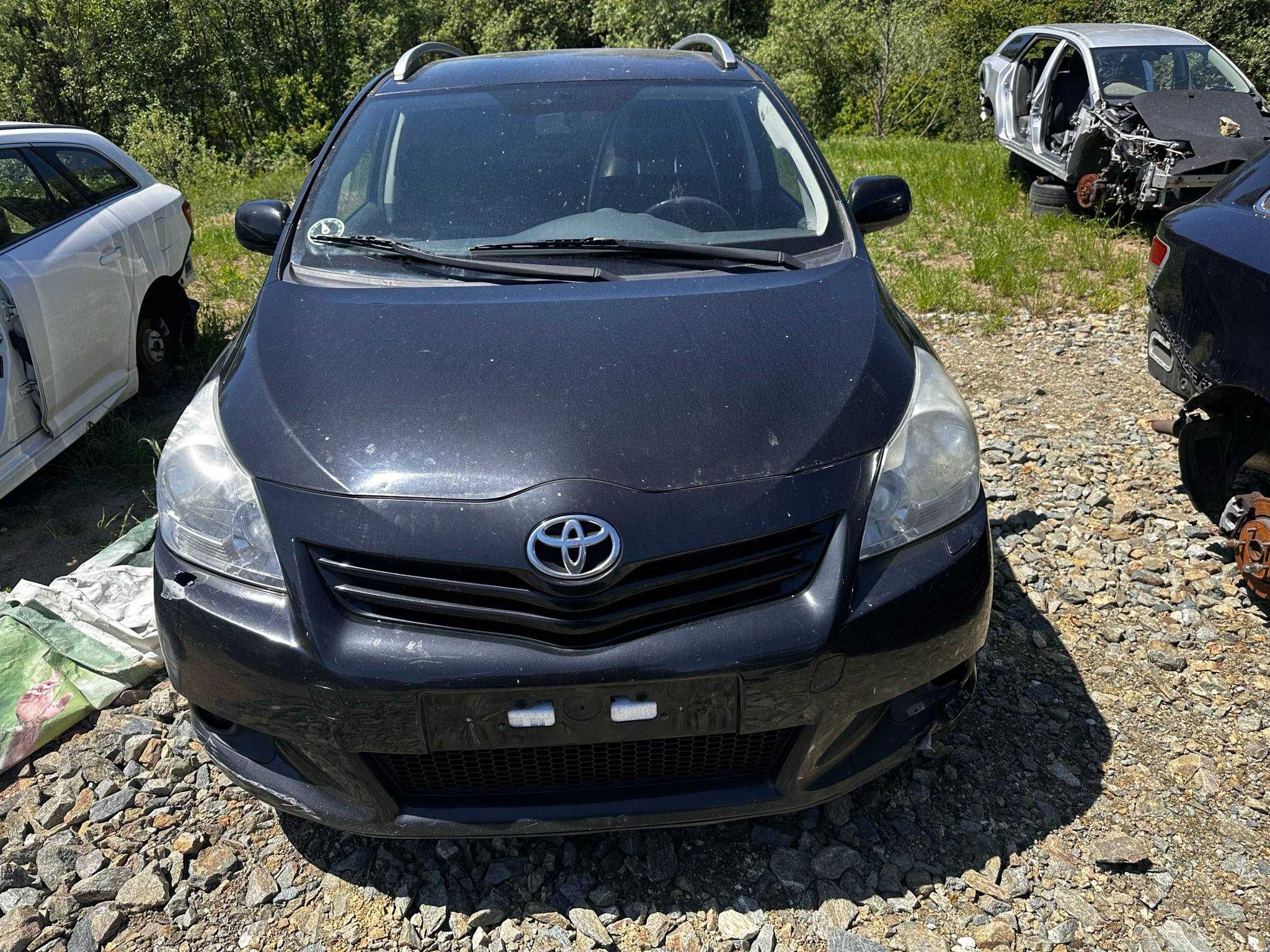 На части Toyota Verso 2.0 дизел 126 к.с., 2009 година
