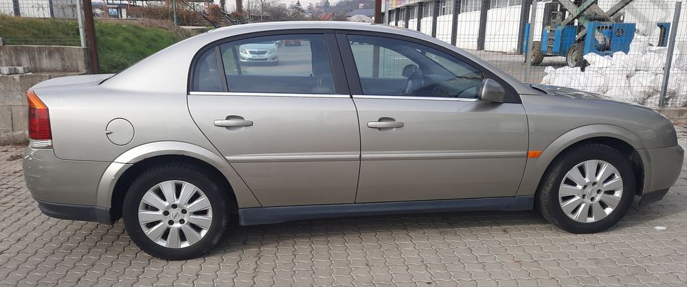 Opel Vectra an 2004