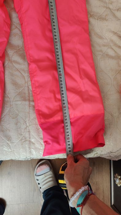 Продавам детски космонавт и ски гащеризон