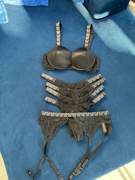 Бельото Victoria Secret, размер ХС, цена 50 лв