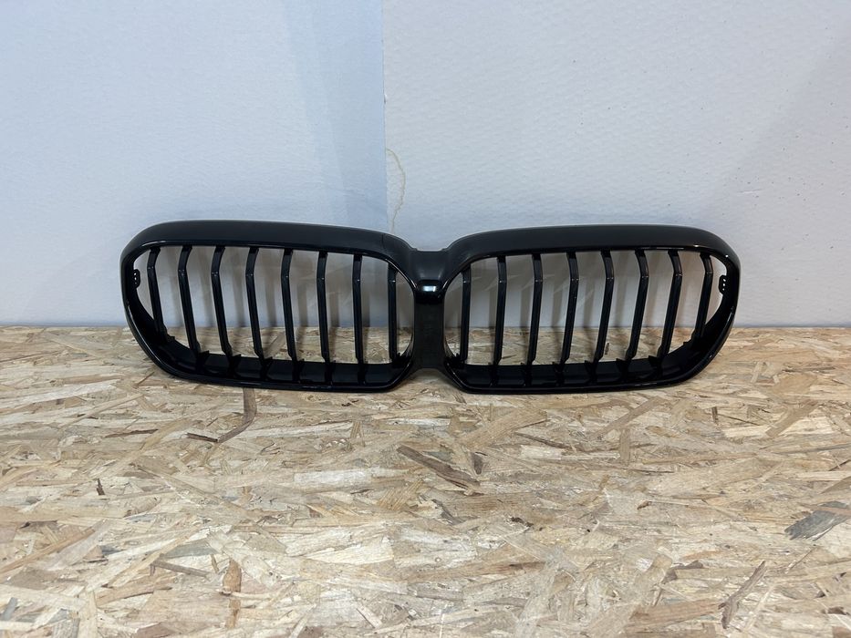 Grila bmw G30 G31 LCI seria 5 shadow line 2020-2022