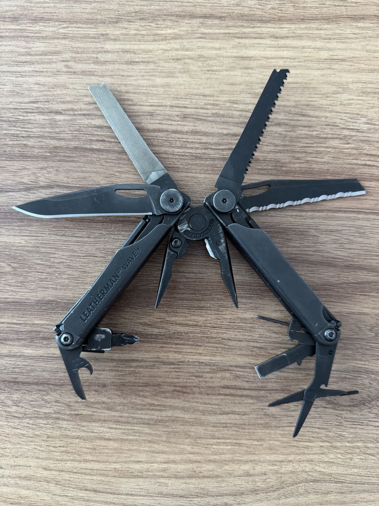 Leatherman Wave + black oxyde мултитул