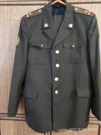 Военный повседневный костюм и брюки размер 52, рост 175