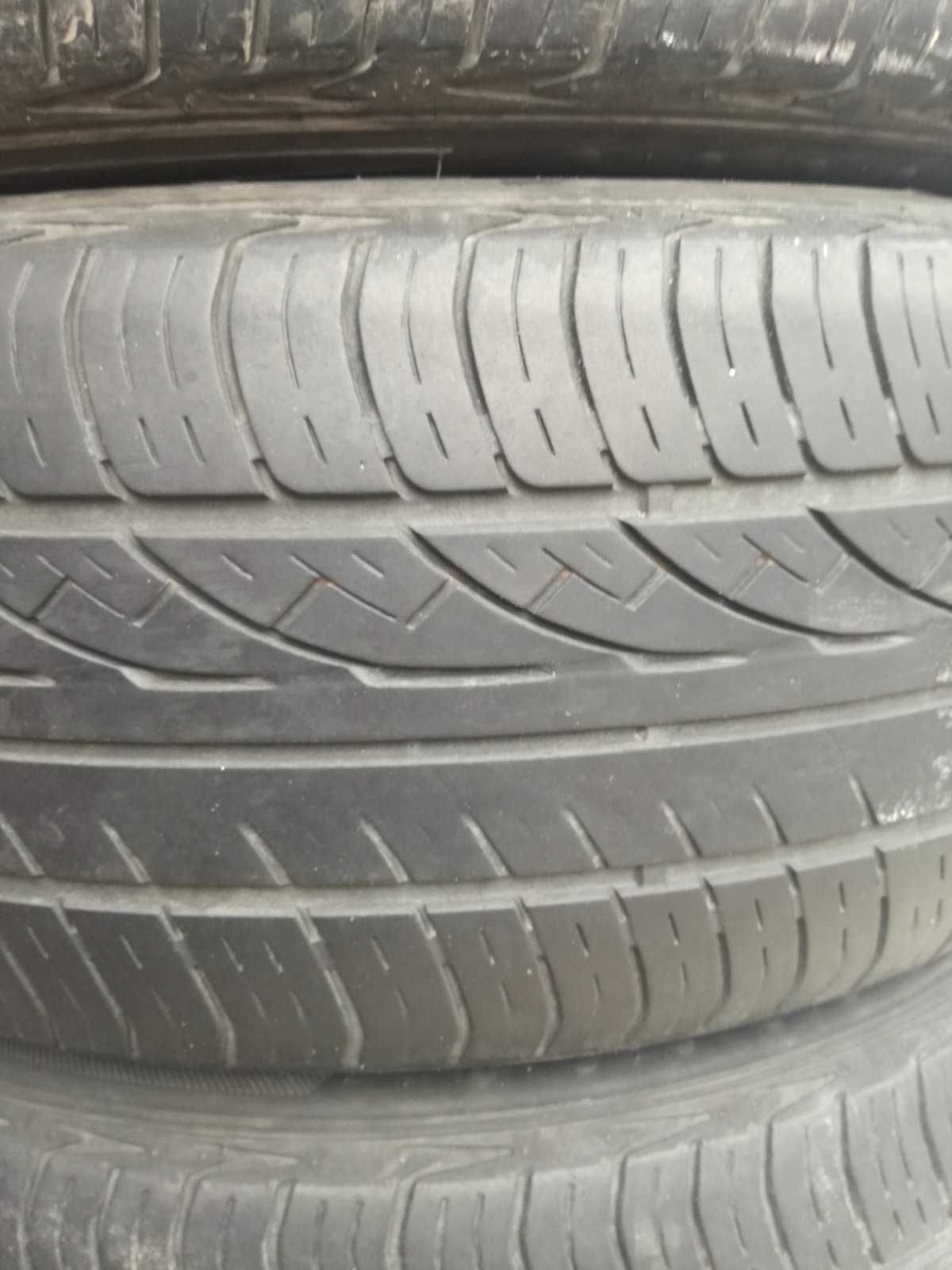 Гуми Hankook 215/55R17 99лв. 4бр.