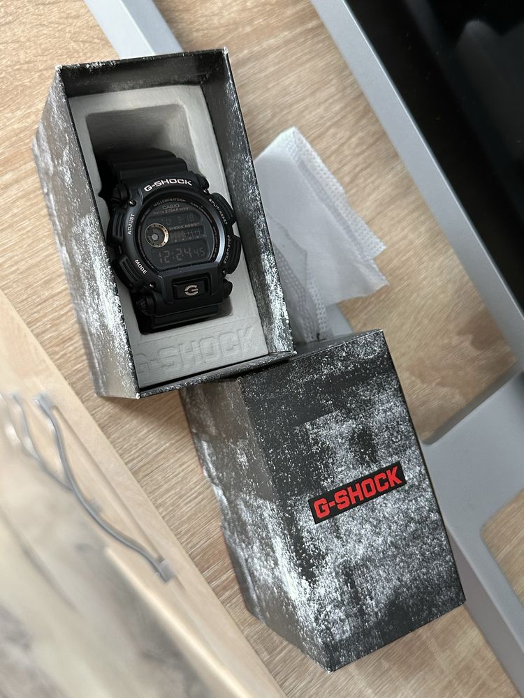 Ceas Casio G Shock DW-9052 nou