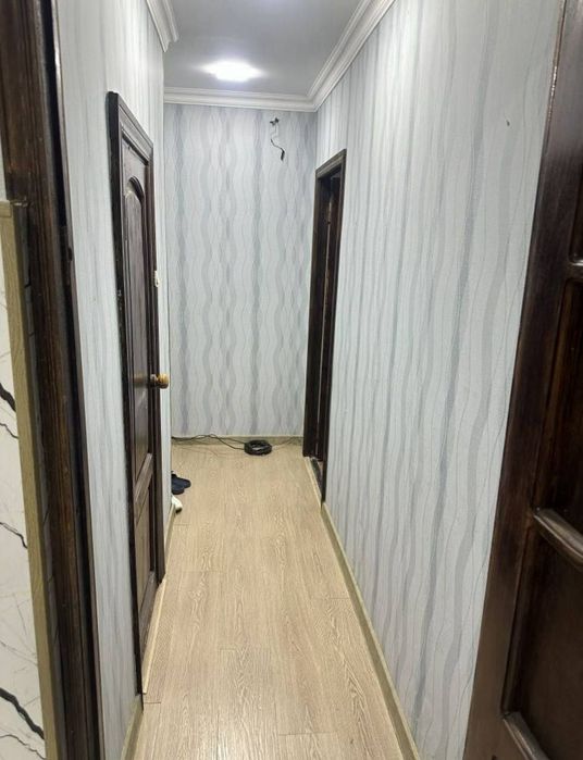 Квартира продаётся Чилан26 квартал 1/1/5 балк 2*6 ширина перекрёсток