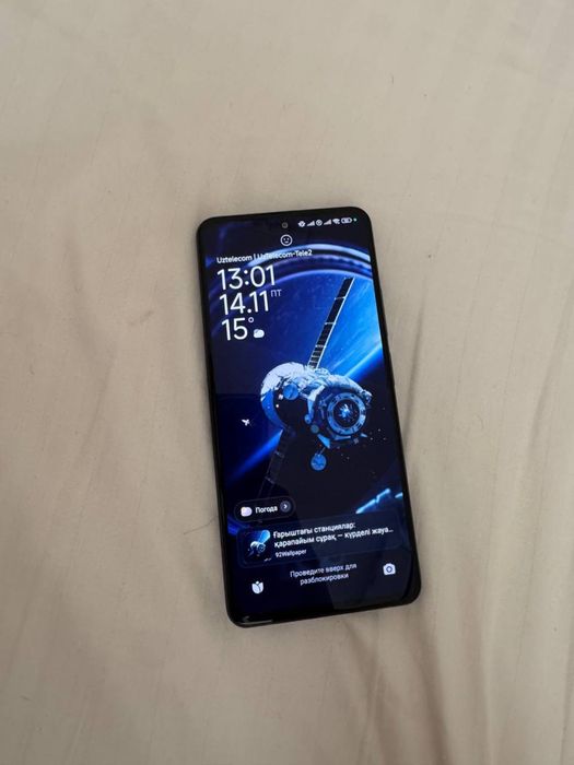 Poco f 3 8/256gb  в хорошем состояние