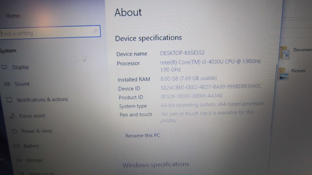Laptop Lenovo ThinkPad X240 cu procesor Intel® Core™ i3, gen 4