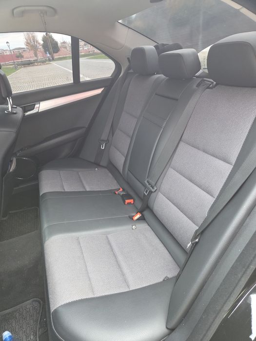 Mercedes Benz C 180 Avantgarde 11.2010