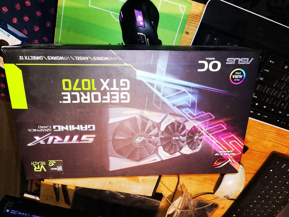 Placa video Asus rog strix  gtx 1070 oc