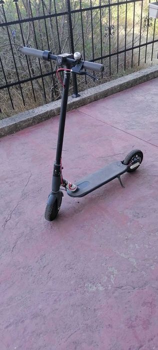 Тротинетка Kaabo 800 W , Тротинетска Ninebot 250W