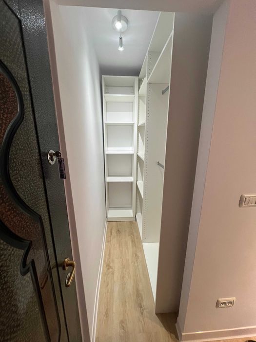 Proprietar inchiriez apartament 2 cam mobilat si utilat in Girocului