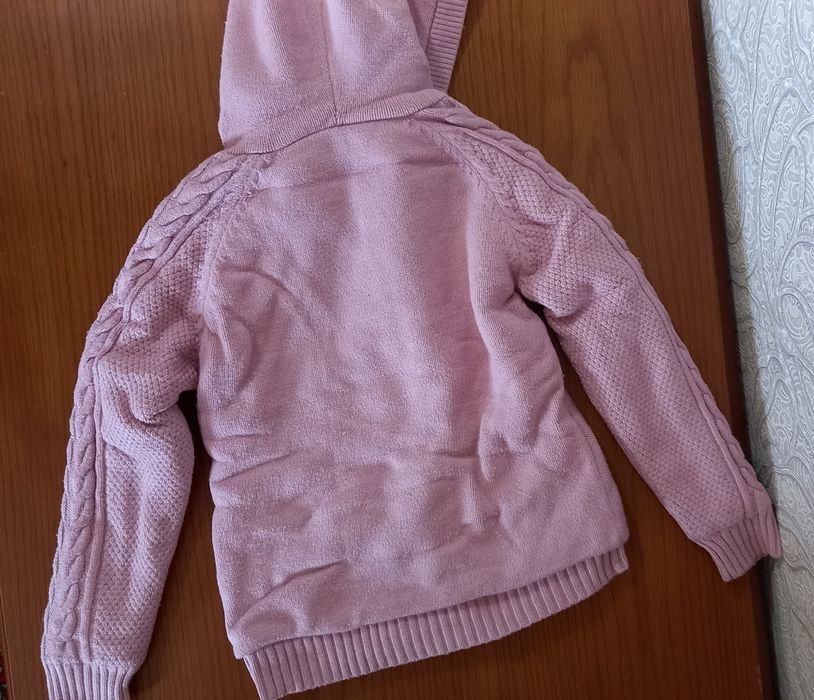 Тёплая кофта с капюшоном для девочки 5-7 лет