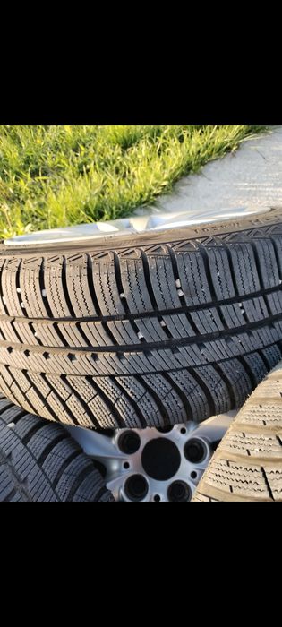 Anvelope iarna 225/45/17 roti BMW