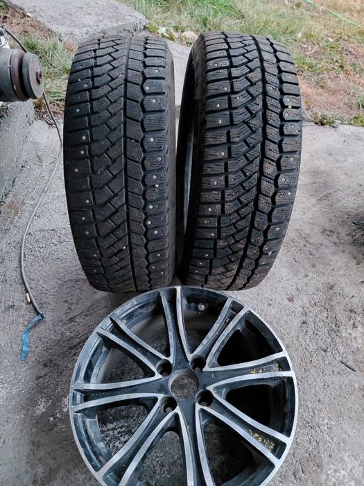 Продам шины зимние