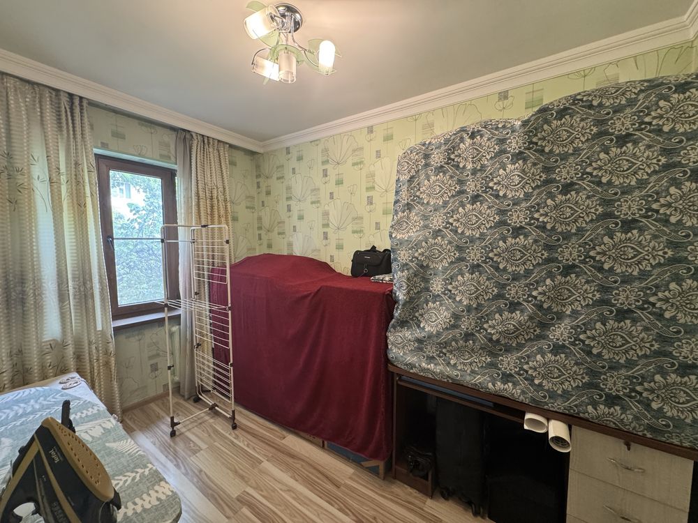 Продам -3/2/4- Буз-2 77 серия