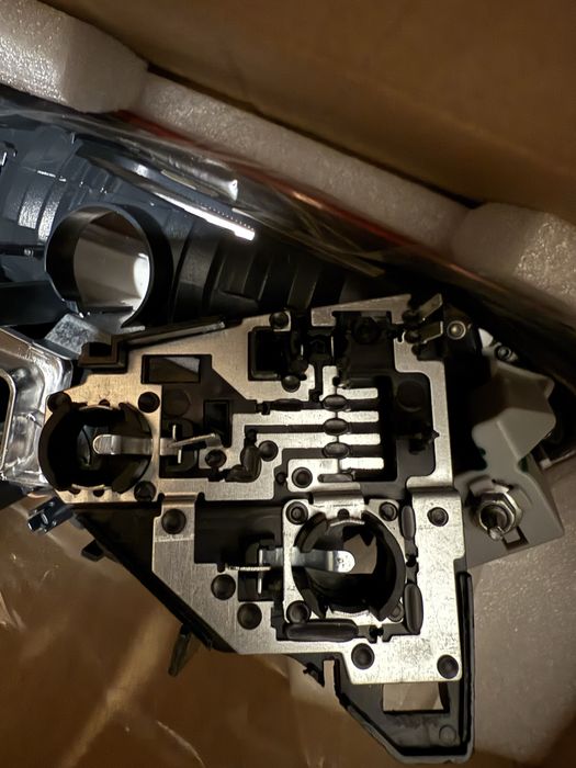 Вътрешен Десен стоп бмв f48 лед бмв x1