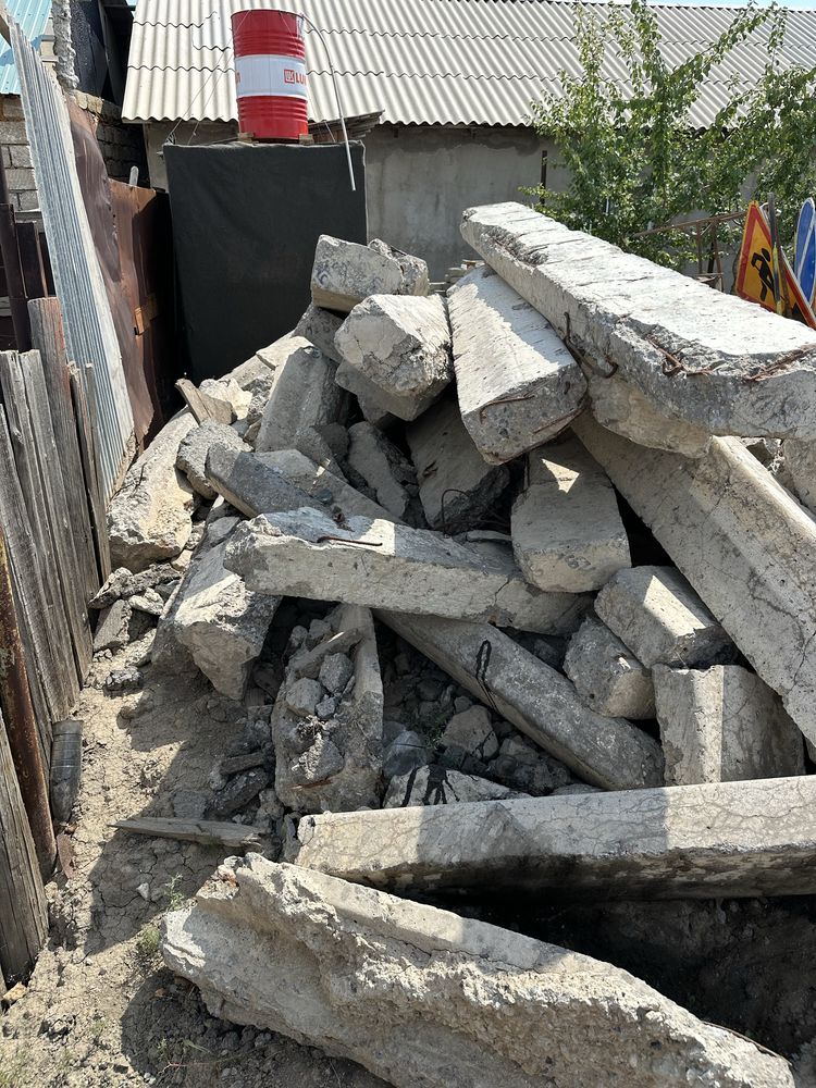 Бардюры для фундамента б/у