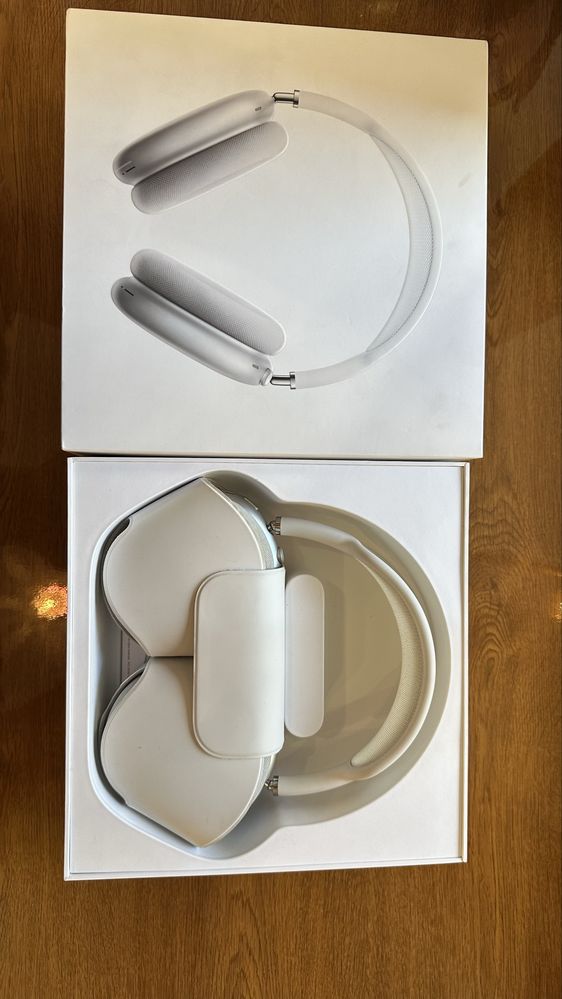 Продам Airpods Max