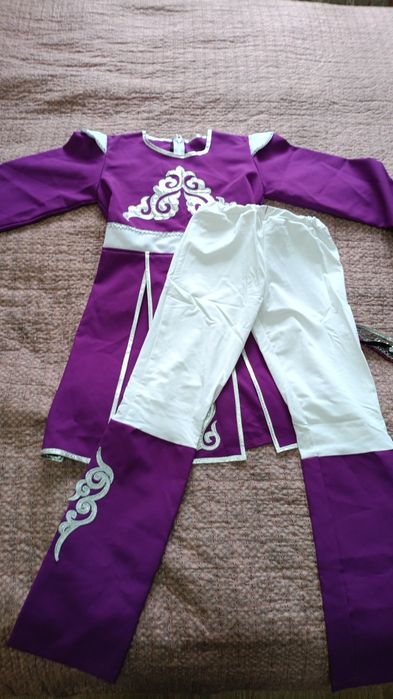 Костюм казахский танцевальный на 9-10 лет