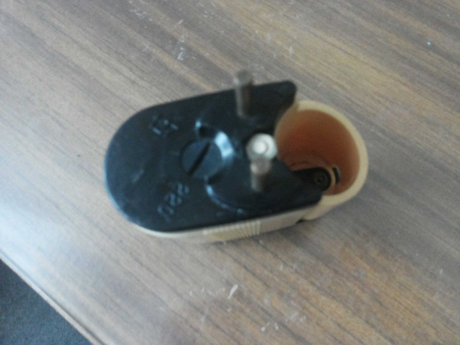 Зарядное устройство зу-63 для зарядки батарей 7Д-0,1