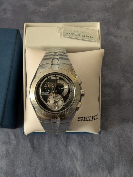 Продавам Seiko Arctura Kinetik Chronograph