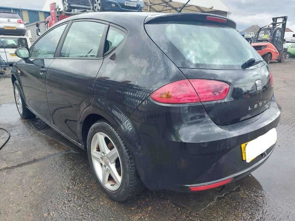 Bara spate Seat Leon 2 2010 HATCHBACK 1.2 TSI CBZB