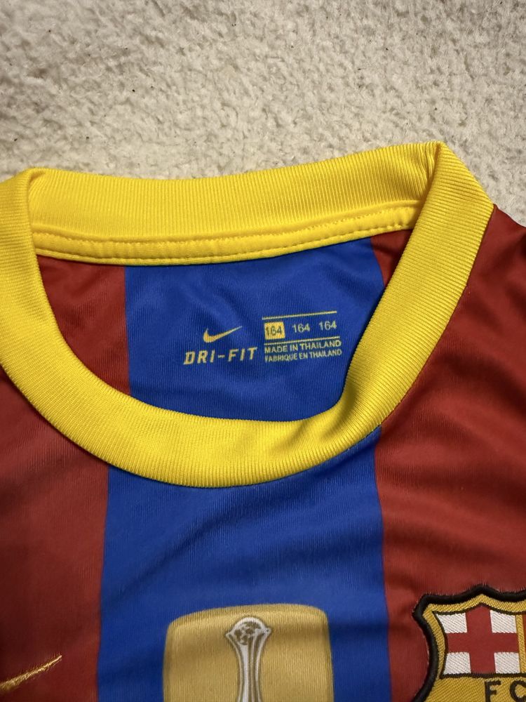 Нов екип на Messi