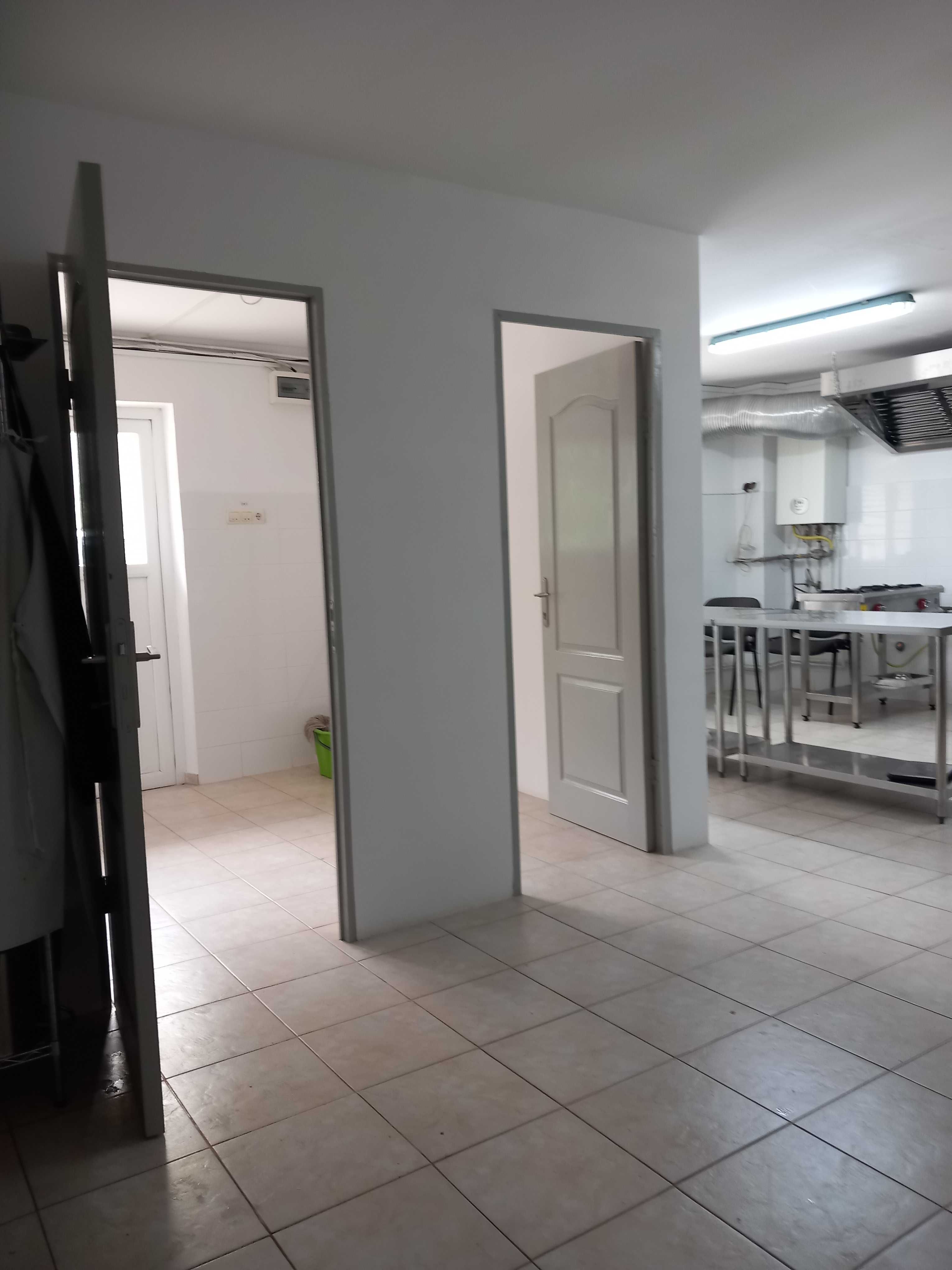 Inchiriez spatiu comercial 120 mp