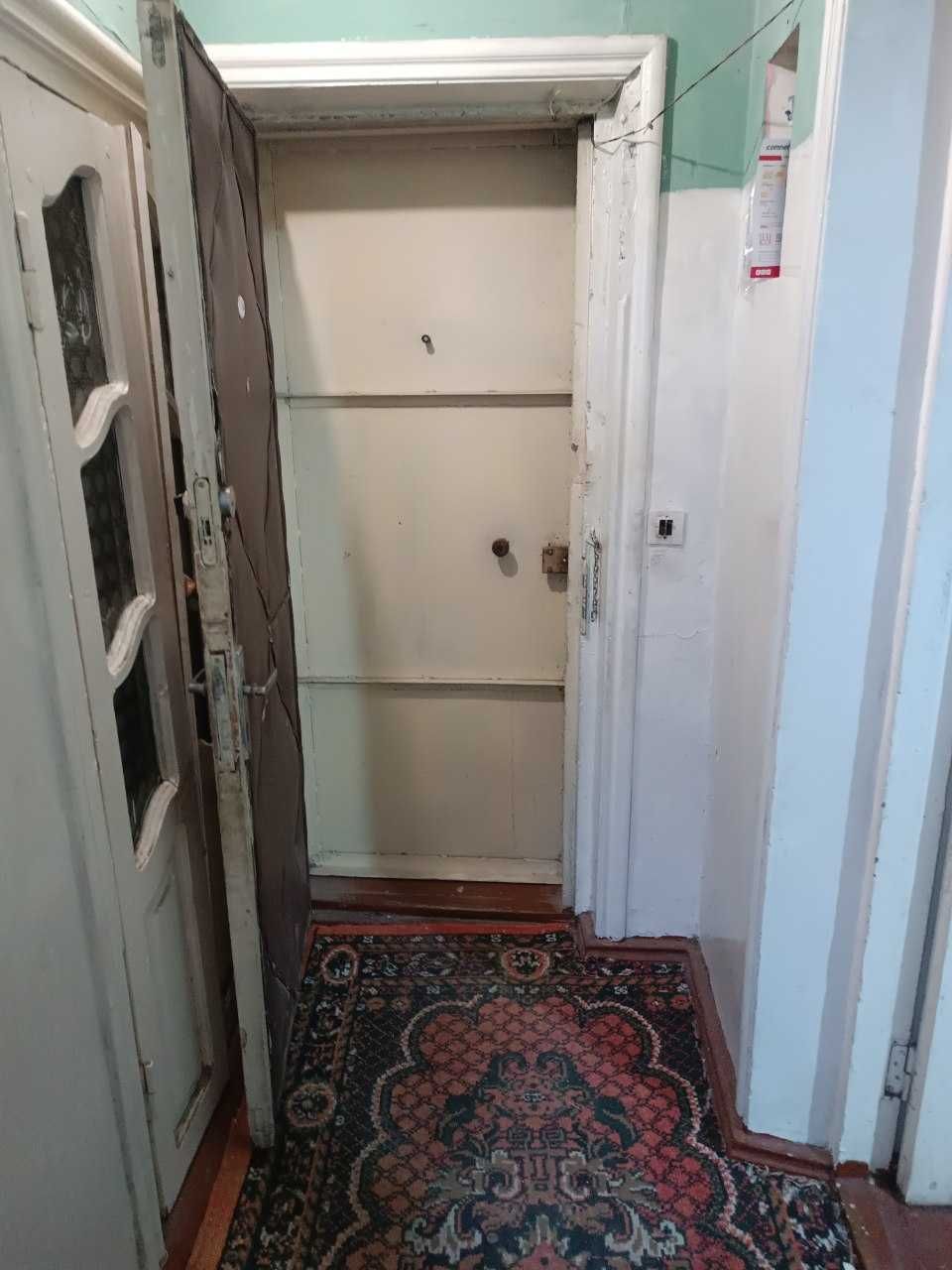 Продается 2 комнатная квартира