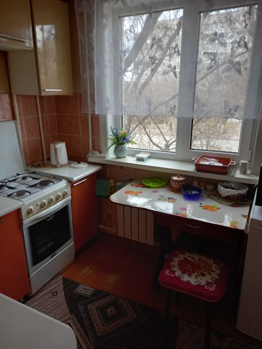 Продам 1 комнатную квартиру в центре