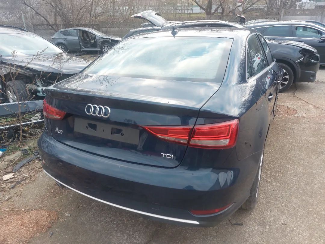 Dezmembrez Audi a3 8V