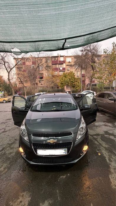 Spark sotiladi 2020 avtomat 4- pozitsiya