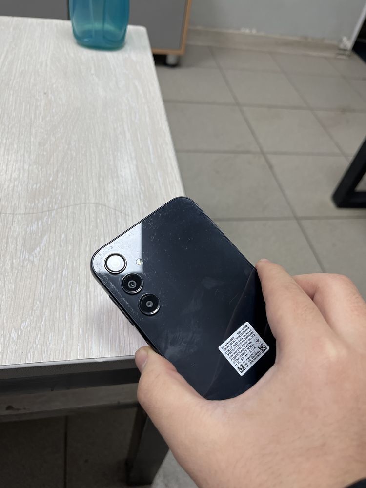 Самсунг А24