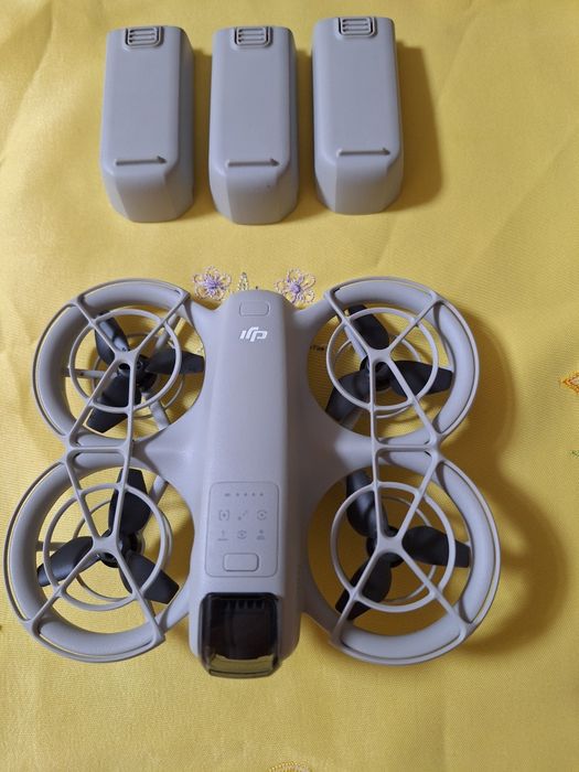 Продавам дрон DJI комбо