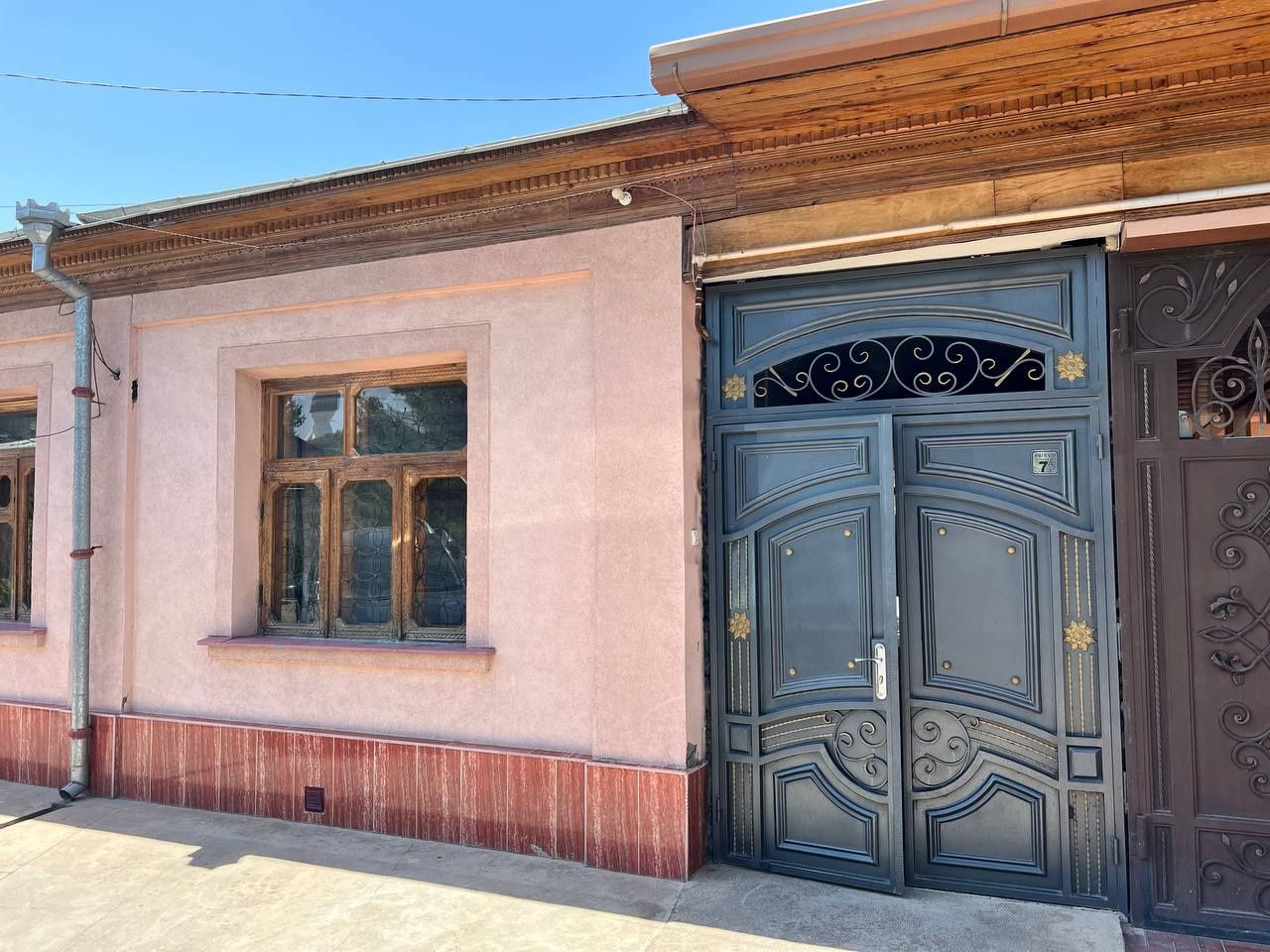 ‼️‼️‼️Продам дом 3ком 2.2 сотки район Малика фасад 10м орен рынок  мал